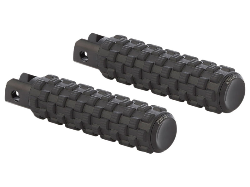 Air Trax Footpegs - Black. Fits Softail 2018up Front Rider