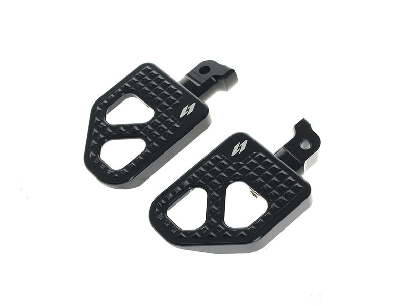 Max Lean Mini Rider Floorboards - Black. Fits Front on Indian Chief Dark Horse, Chief Bobber Dark Horse 2022up & Scout 2015up